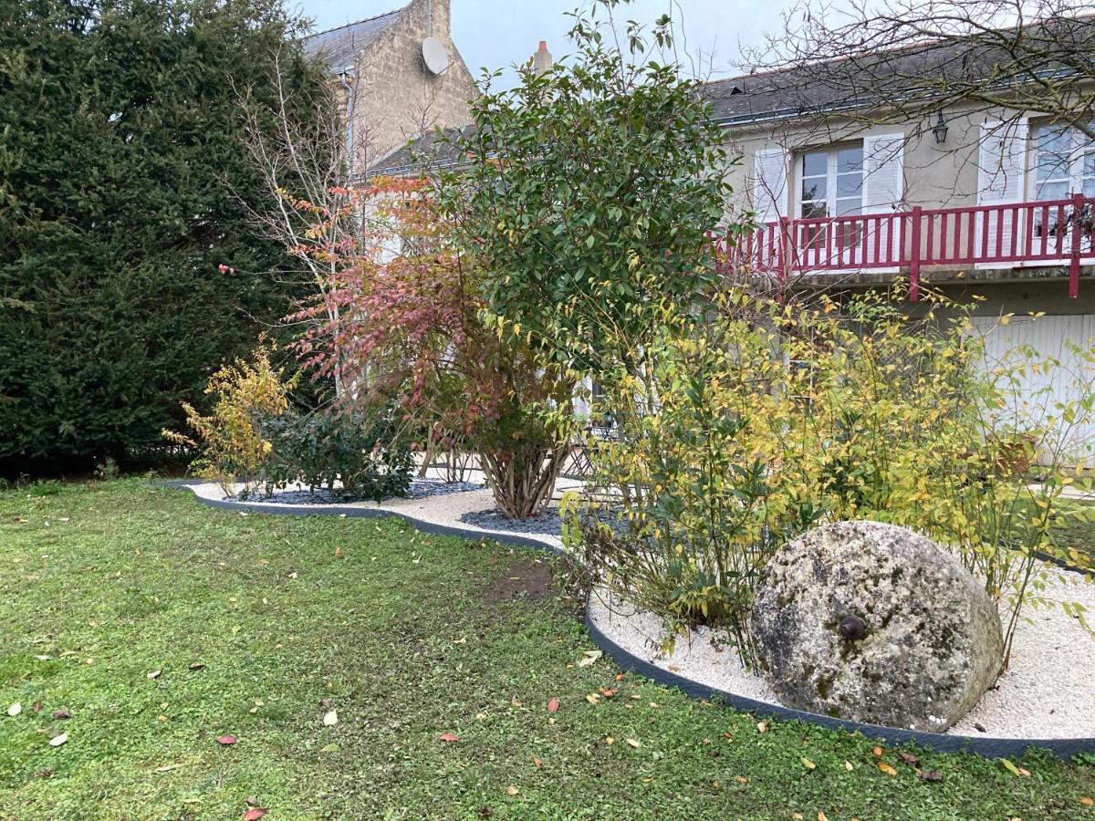 Le Chai De La Rose Spa Et Seances Bien Etre Doue-la-Fontaine Luaran gambar