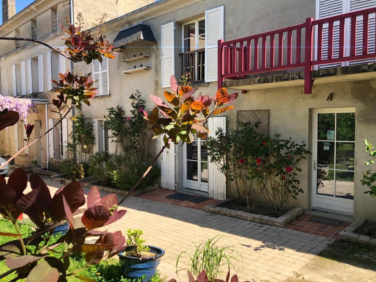 Le Chai De La Rose Spa Et Seances Bien Etre Doue-la-Fontaine Luaran gambar